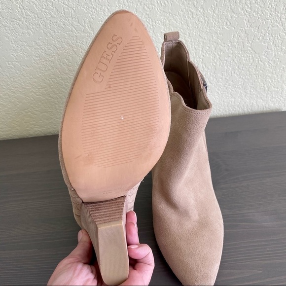 NWOT Beige Guess Booties - Picture 6 of 10